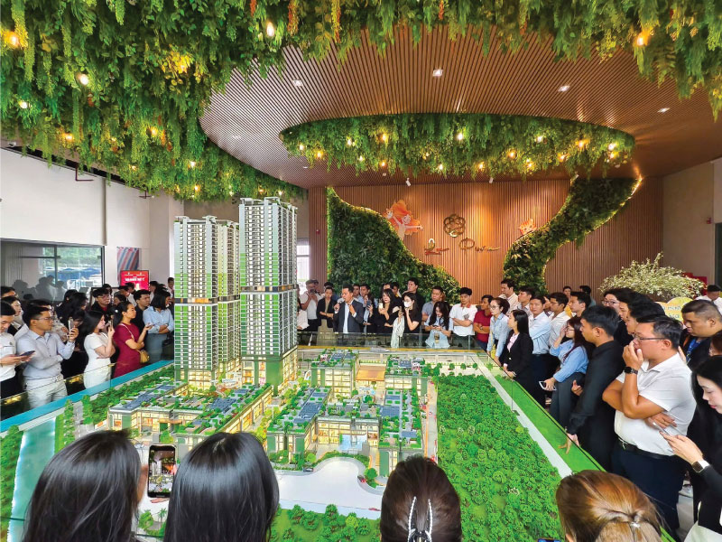 Sức Nóng Bùng Nổ Tại Sự Kiện Trải Nghiệm Sa Bàn Lusso Saigon